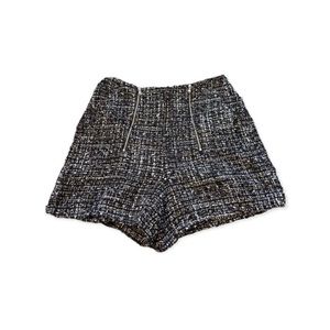 Express NWT black and white twill shorts, fully lined.